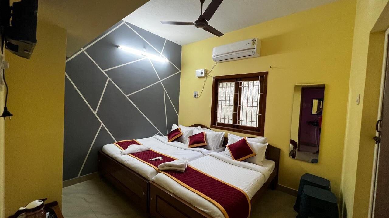 Photo of Bedroom in Tiruchirappalli