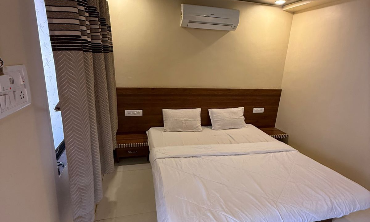 Photo of Bedroom in Matheran