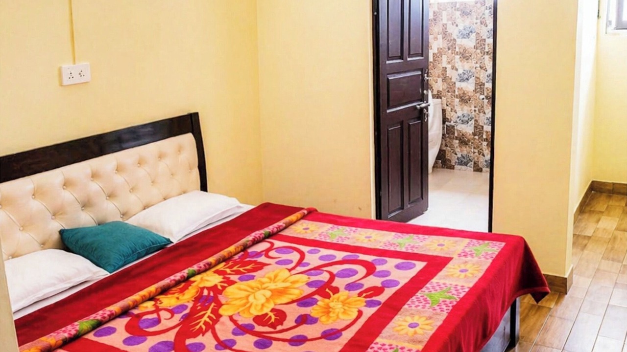 Photo of Bedroom in Landour