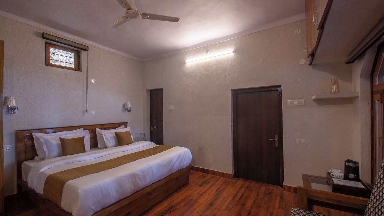 Photo of Bedroom in Nainital