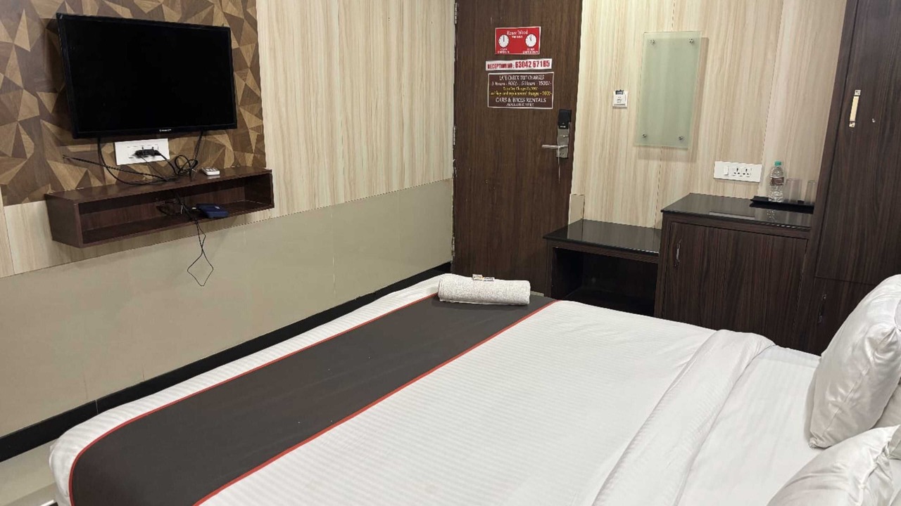 Photo of Bedroom in MVP Colony