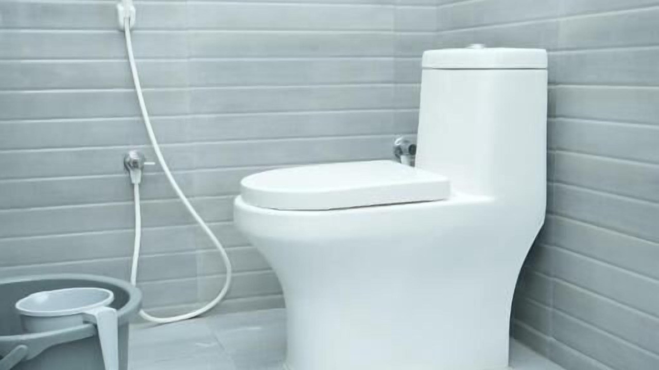 Photo of Bathroom in Tiruchirappalli