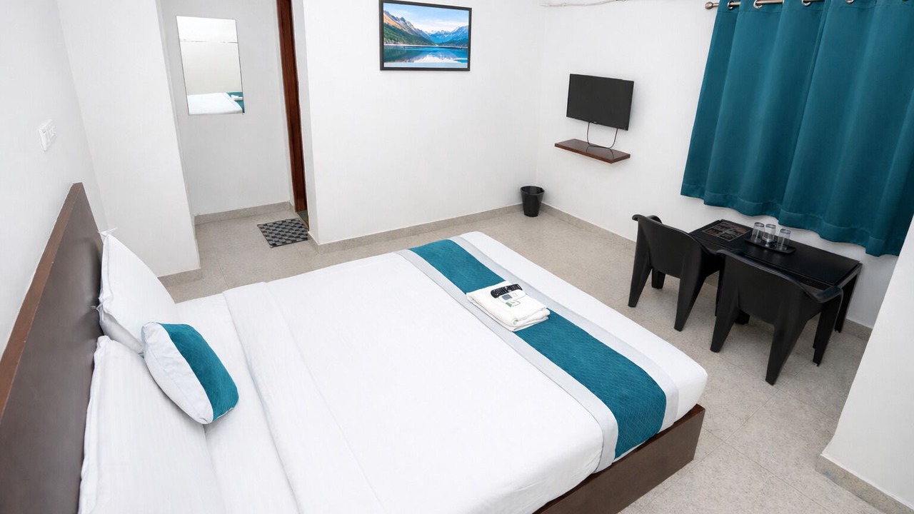 Photo of Bedroom in Kukatpally Housing Board Colony