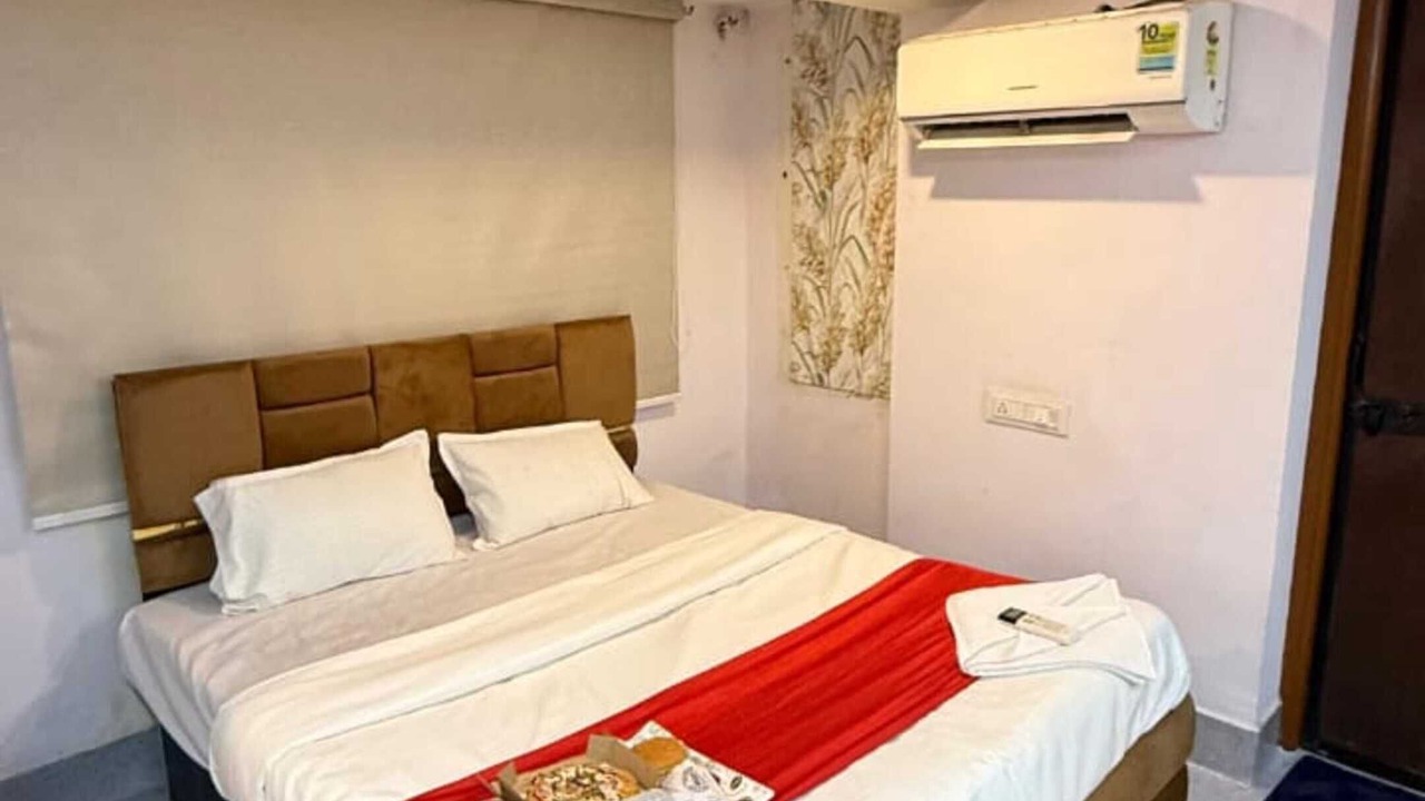Photo of Bedroom in Dharampeth