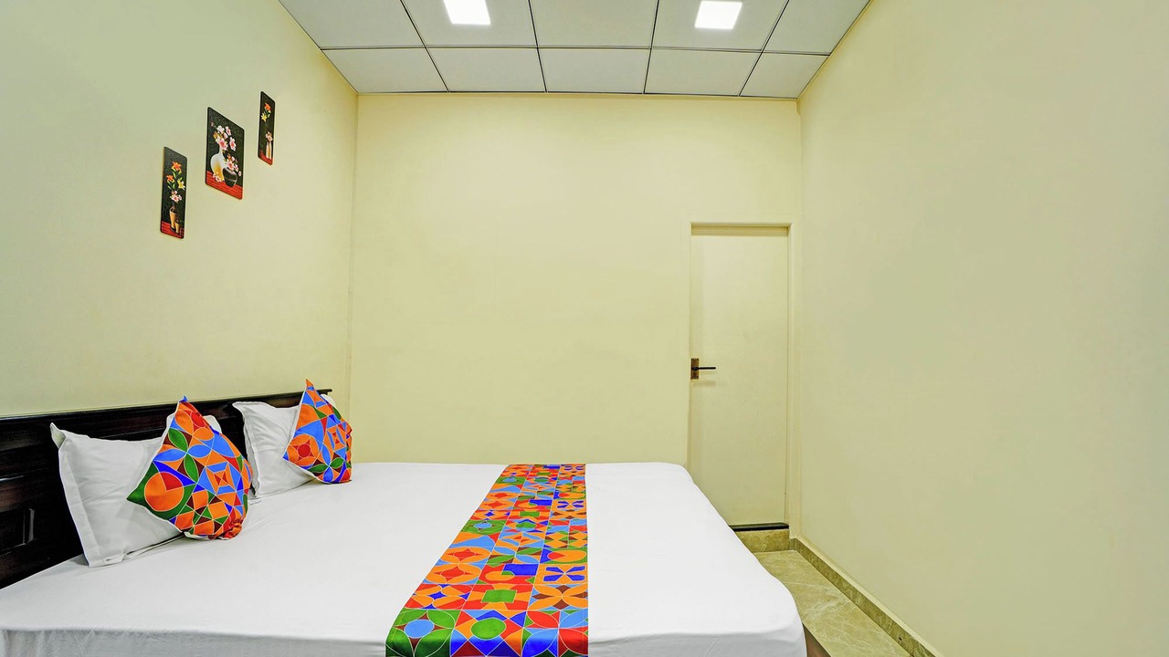 Photo of Bedroom in Madipakkam