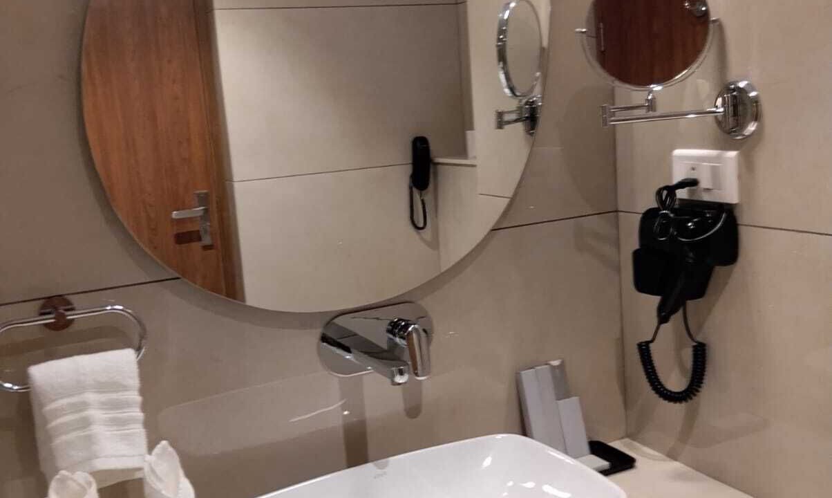 Photo of Bathroom in Arpookara