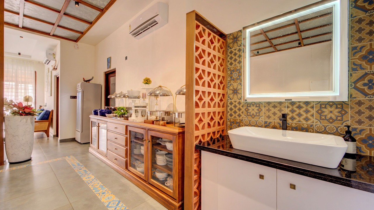 Photo of Bathroom in Mankombu