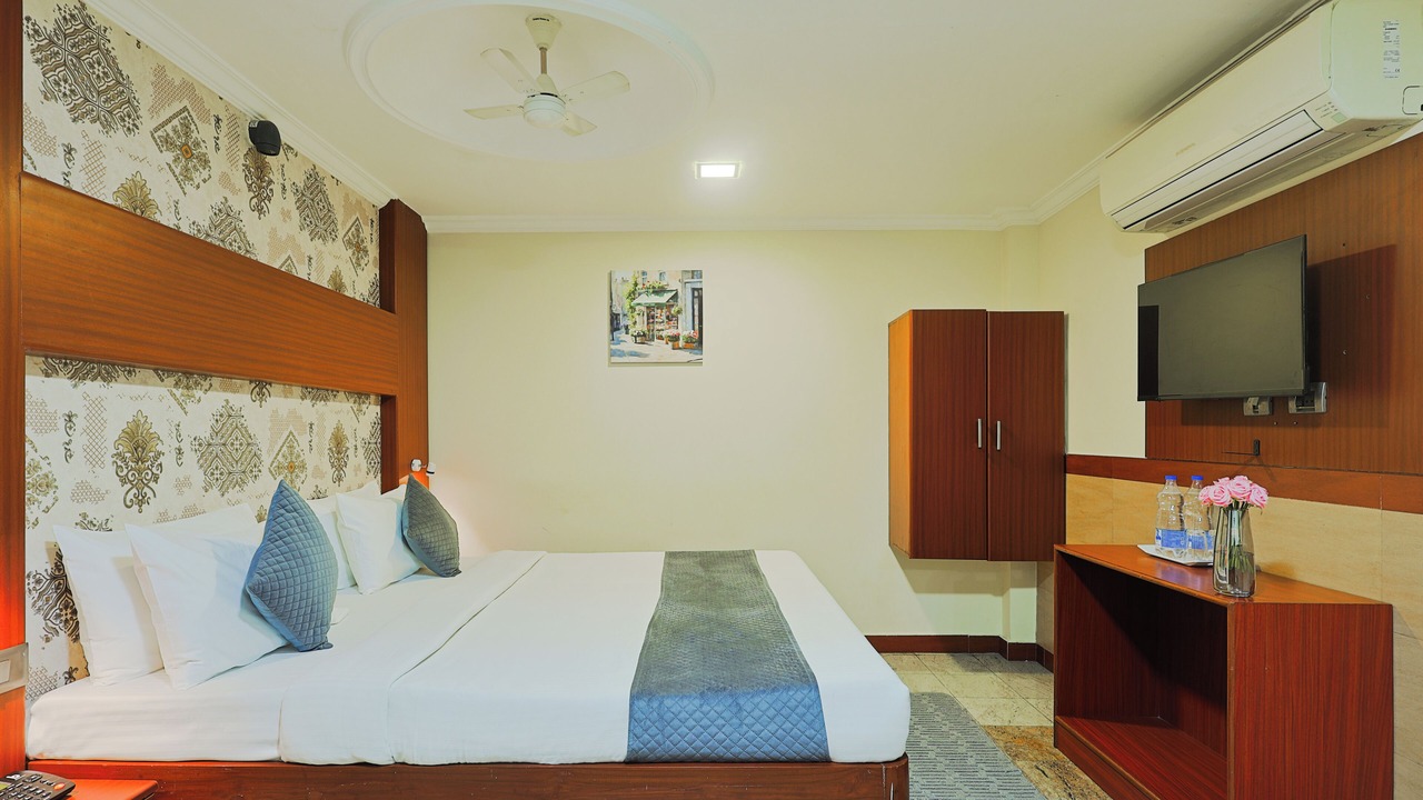 Photo of Bedroom in Tiruchirappalli