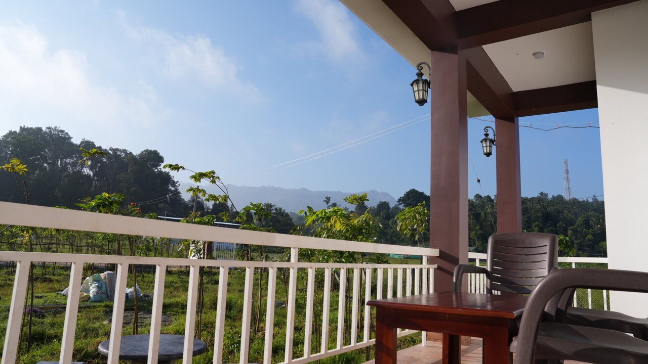 Photo of Patio Balcony in Naduvattam