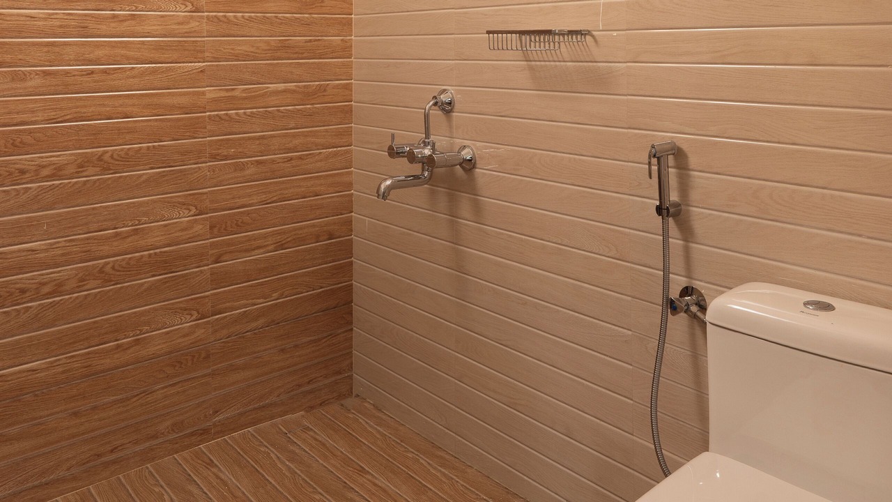 Photo of Bathroom in Naduvattam