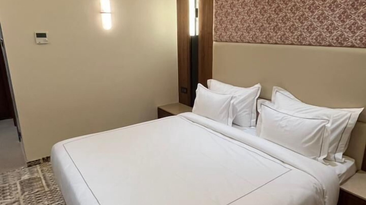 Photo of Bedroom in Akola