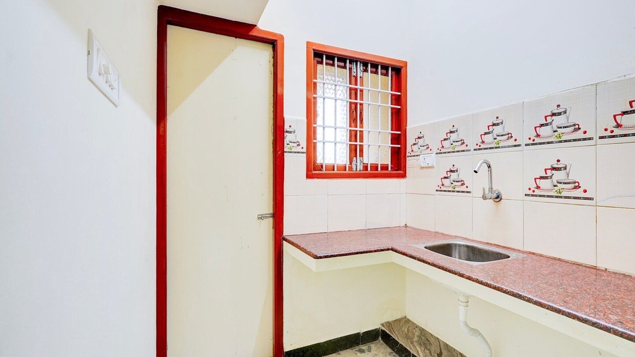 Photo of Bathroom in Thoraipakkam