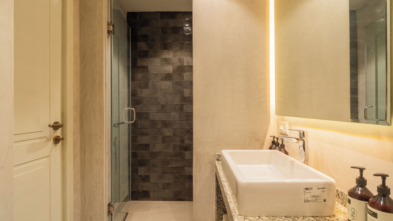 Photo of Bathroom in Gauravaddo