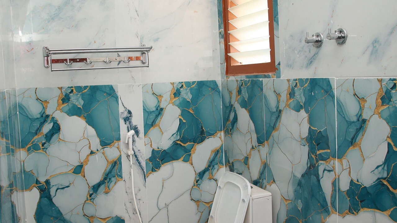 Photo of Bathroom in Tiruchirappalli