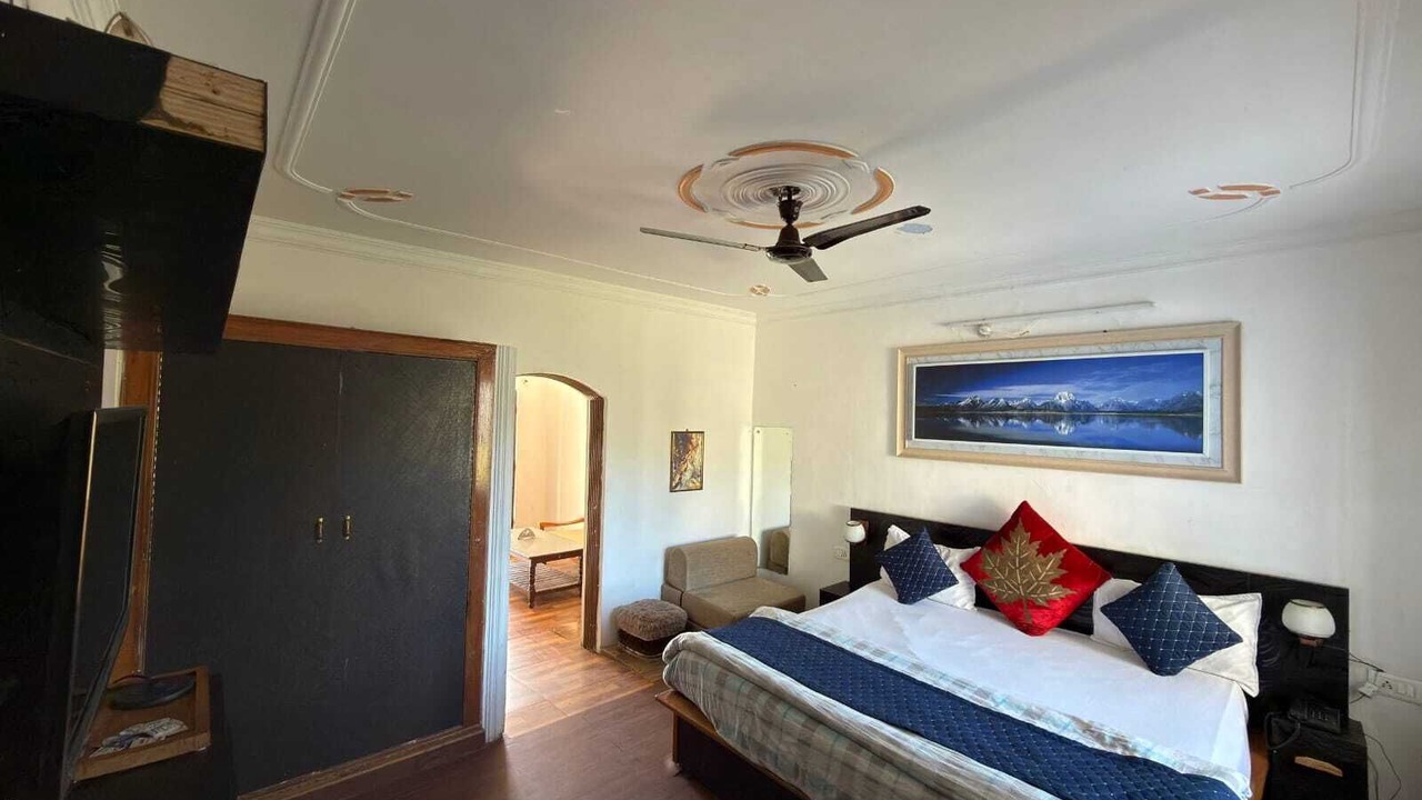 Photo of Bedroom in Nainital