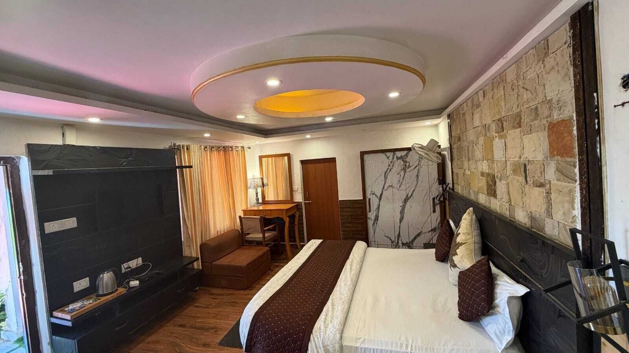Photo of Bedroom in Nainital