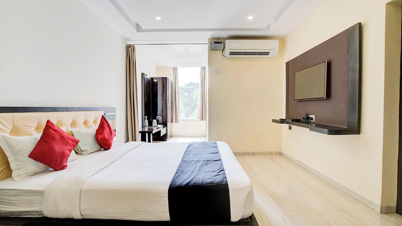 Photo of Bedroom in Chaibasa
