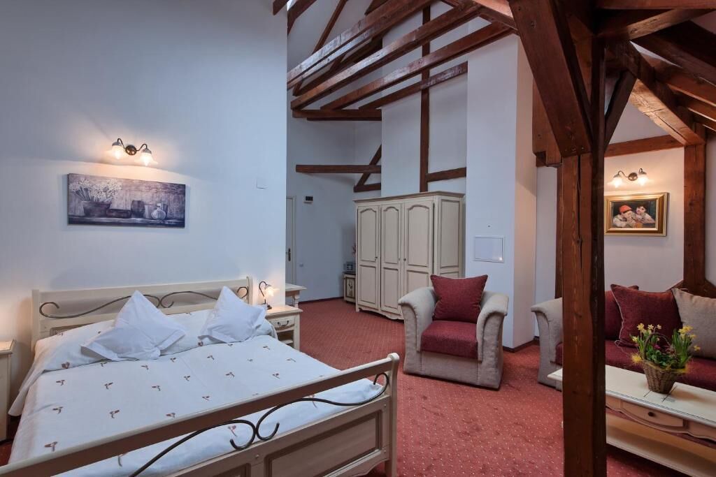 Photo of Bedroom in Medias