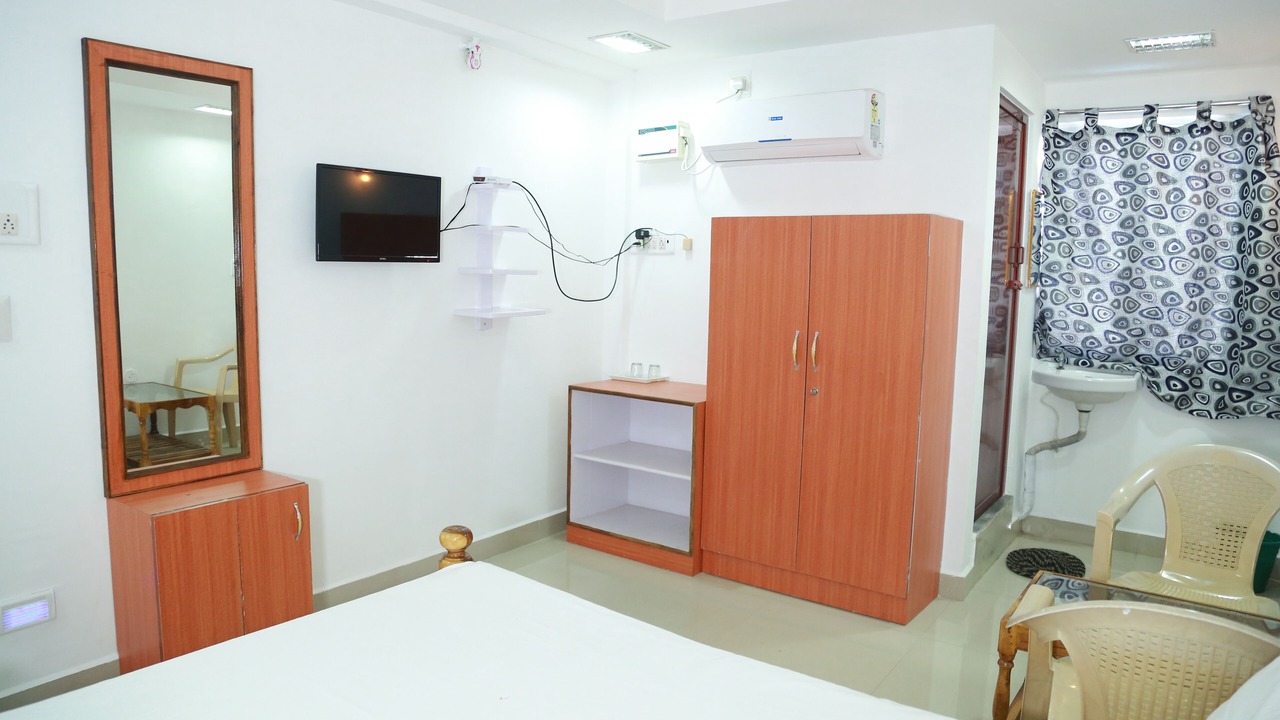 Photo of Bedroom in Tiruvannamalai