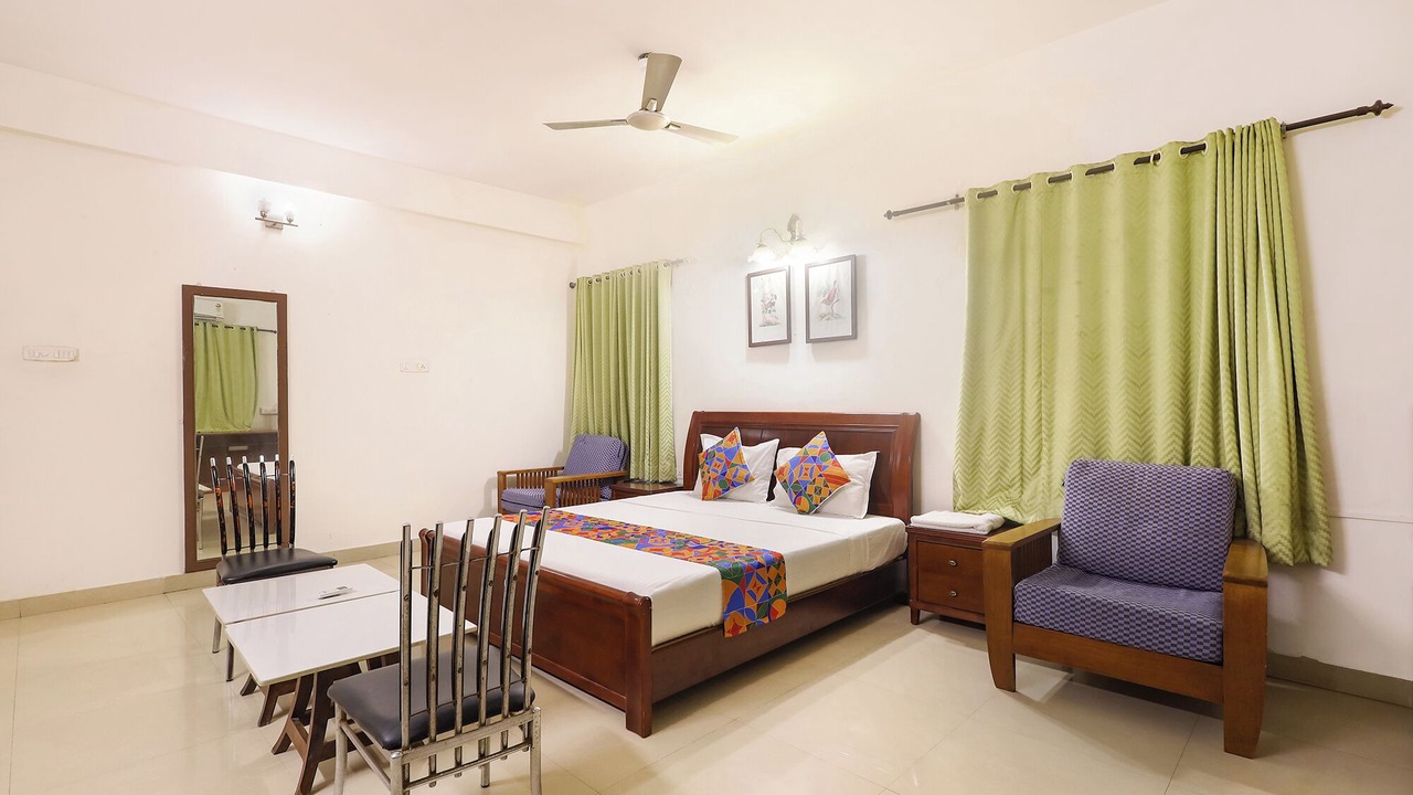 Photo of Bedroom in Mylapore Tiruvallikk