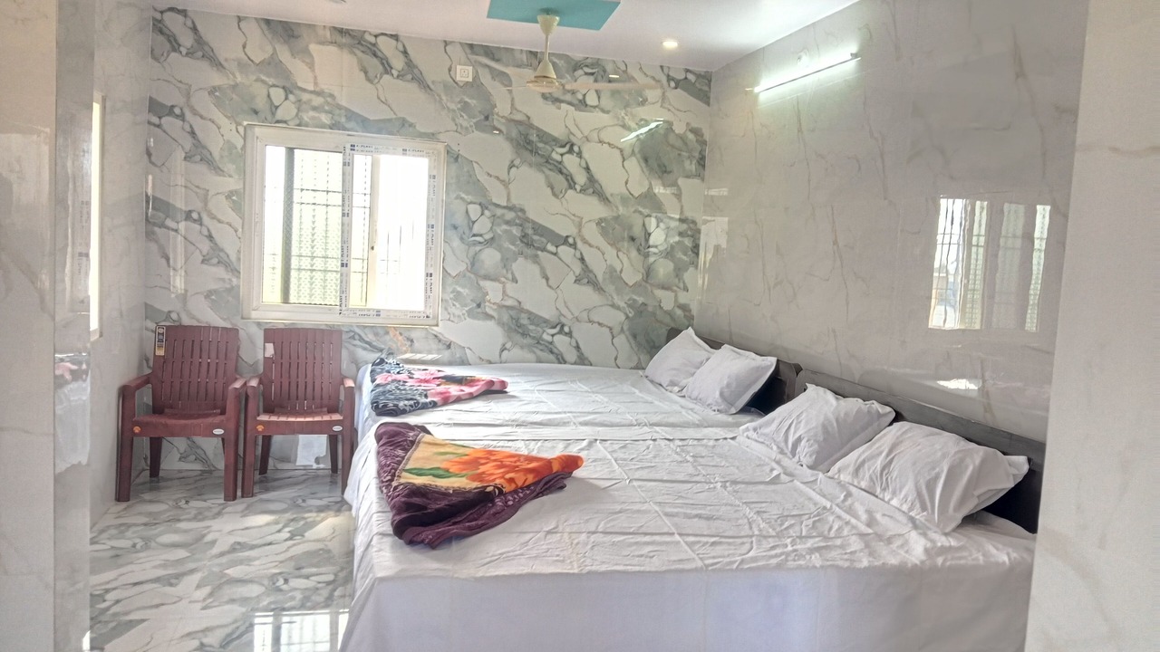 Photo of Bedroom in Mantralayam