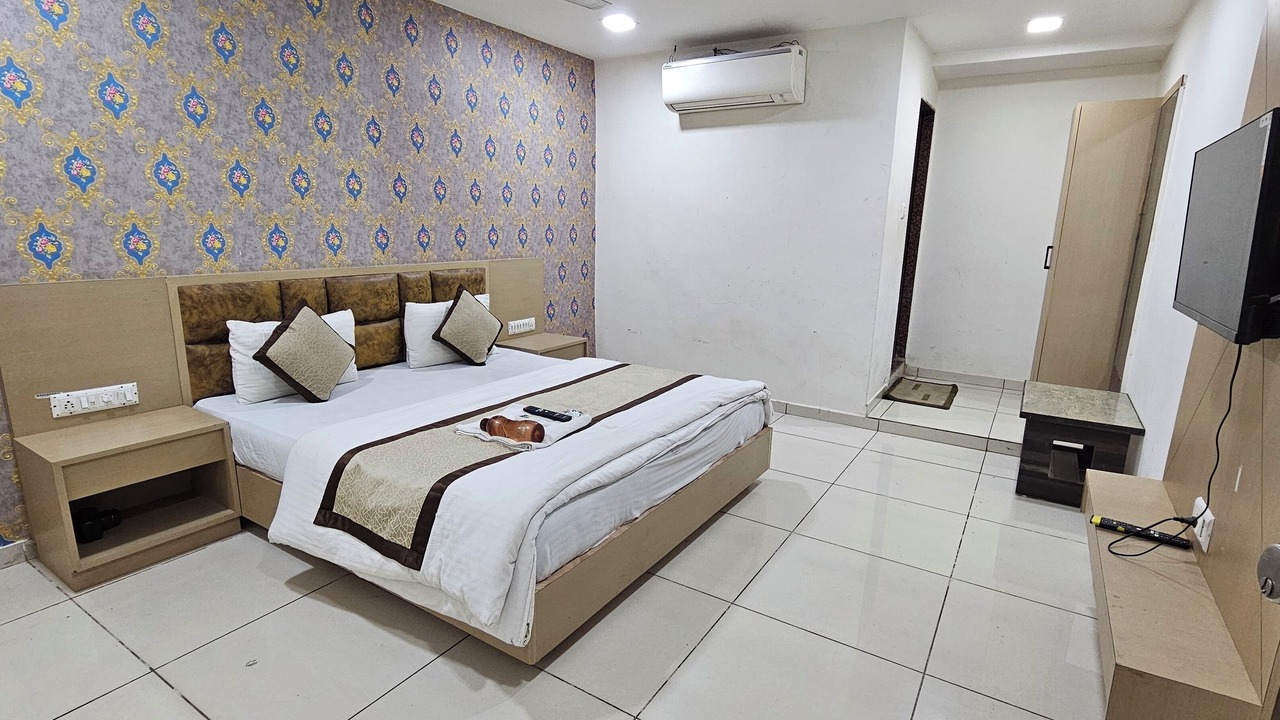 Photo of Bedroom in Ahmedabad