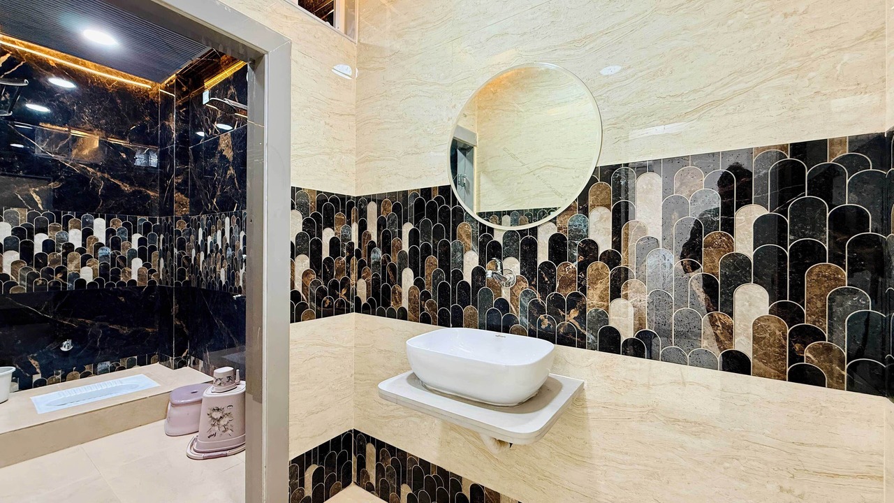 Photo of Bathroom in Omkareshwar
