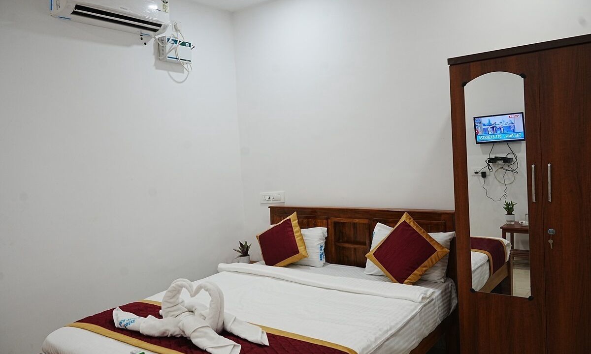 Photo of Bedroom in Mahabalipuram Beach