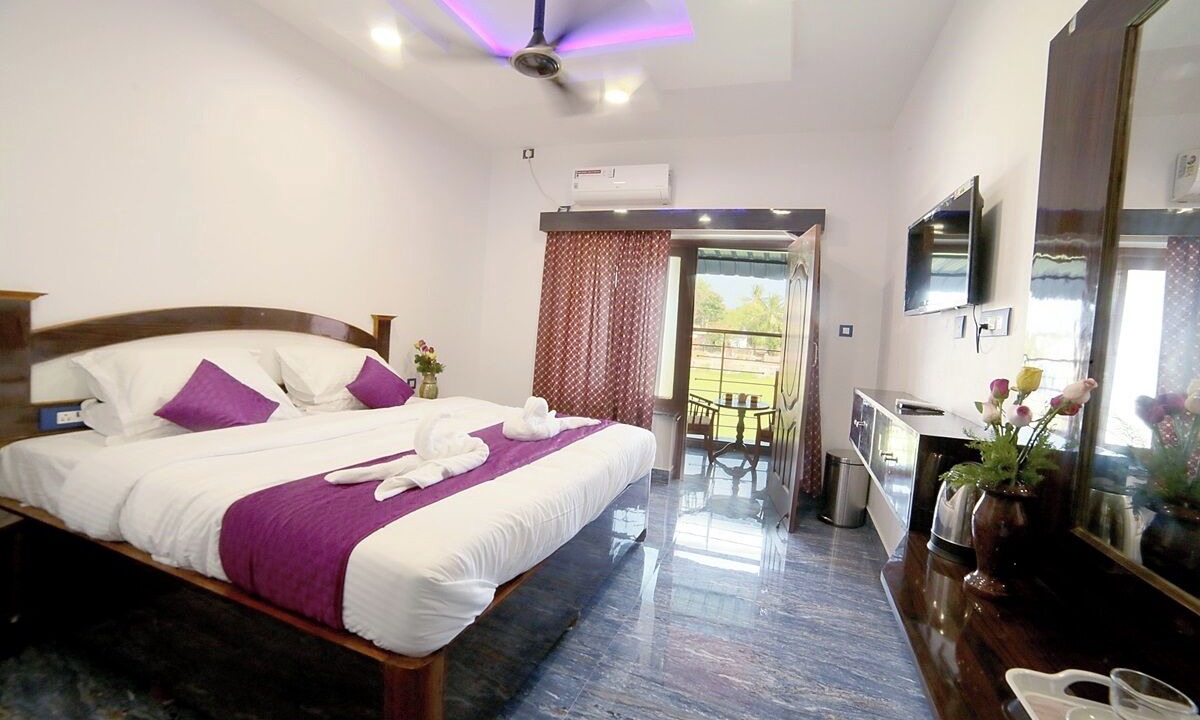 Photo of Bedroom in Mahabalipuram Beach