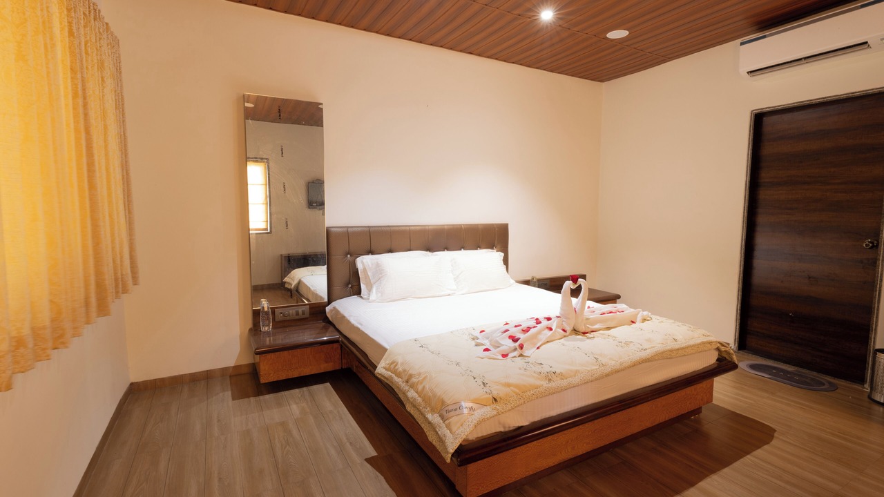 Photo of Bedroom in Amarnath
