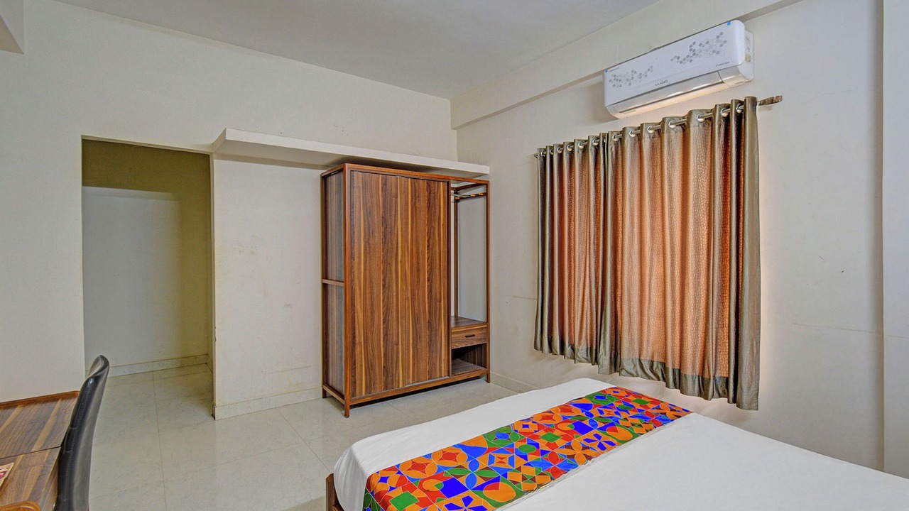 Photo of Bedroom in Kukatpalli