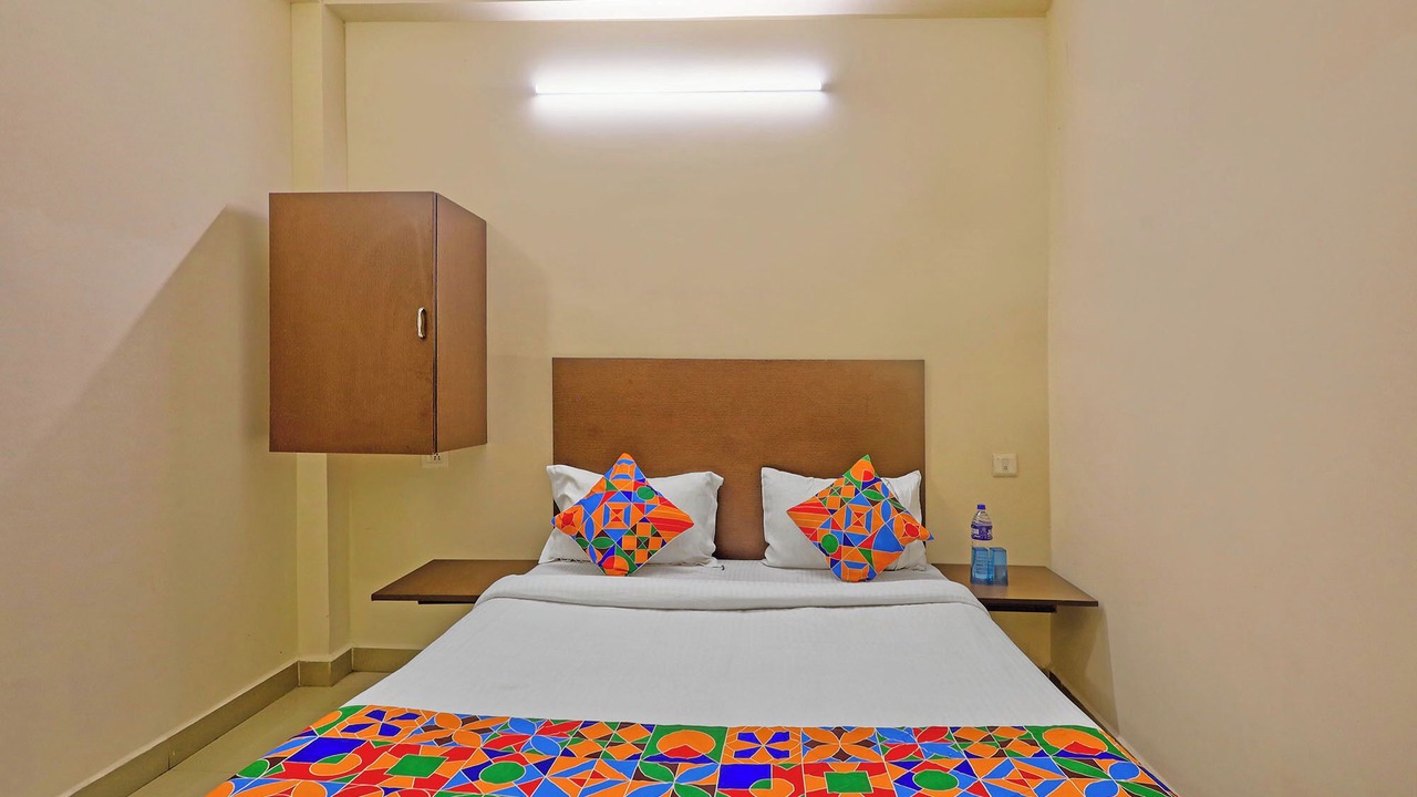 Photo of Bedroom in Nanganallur