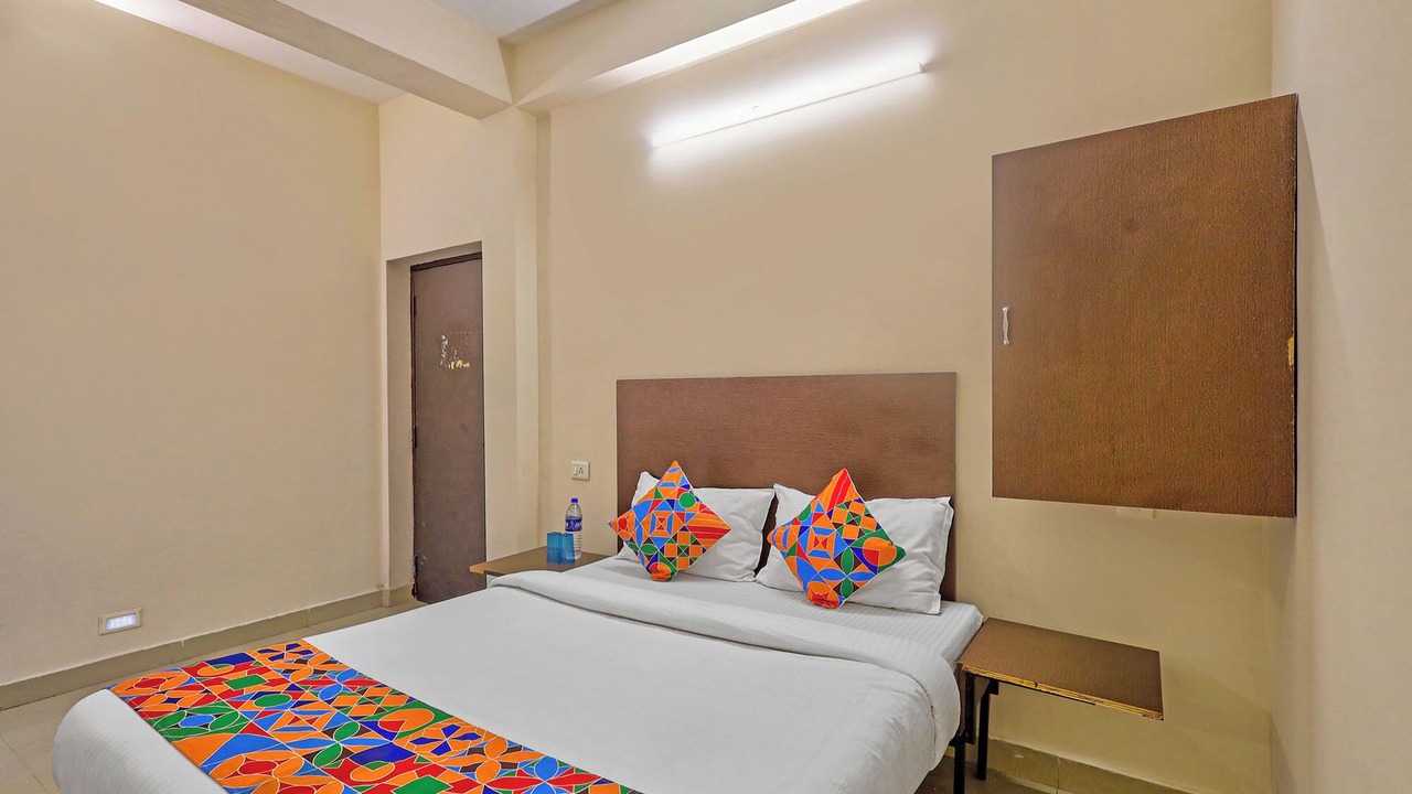 Photo of Bedroom in Nanganallur