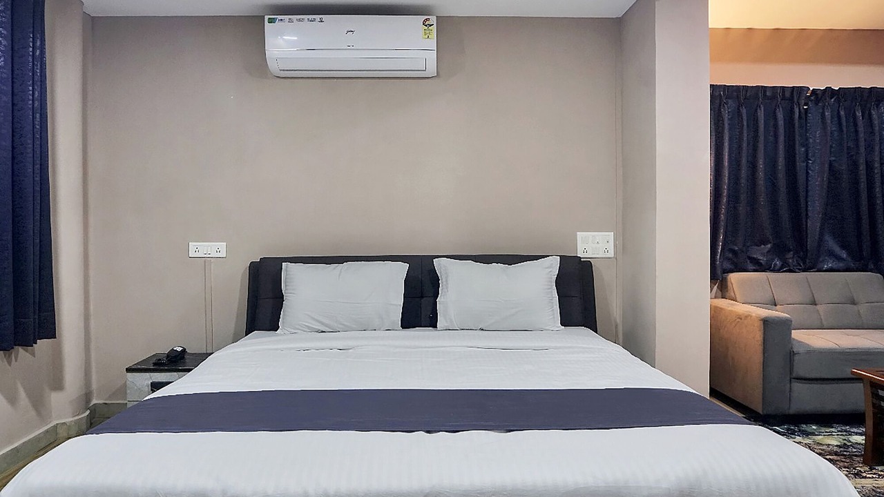 Photo of Bedroom in Pimpri Colony