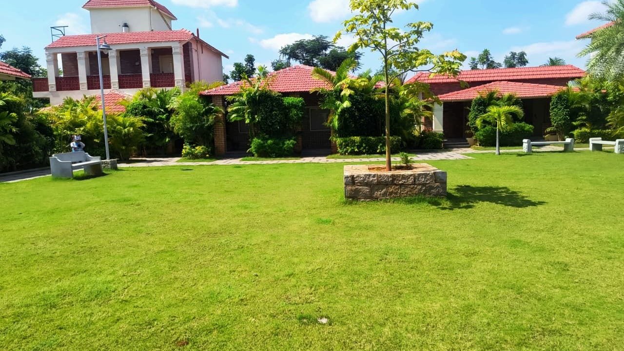Photo of Outdoor in Dhone