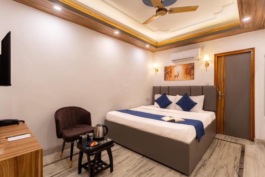 Photo of Bedroom in Tapovan