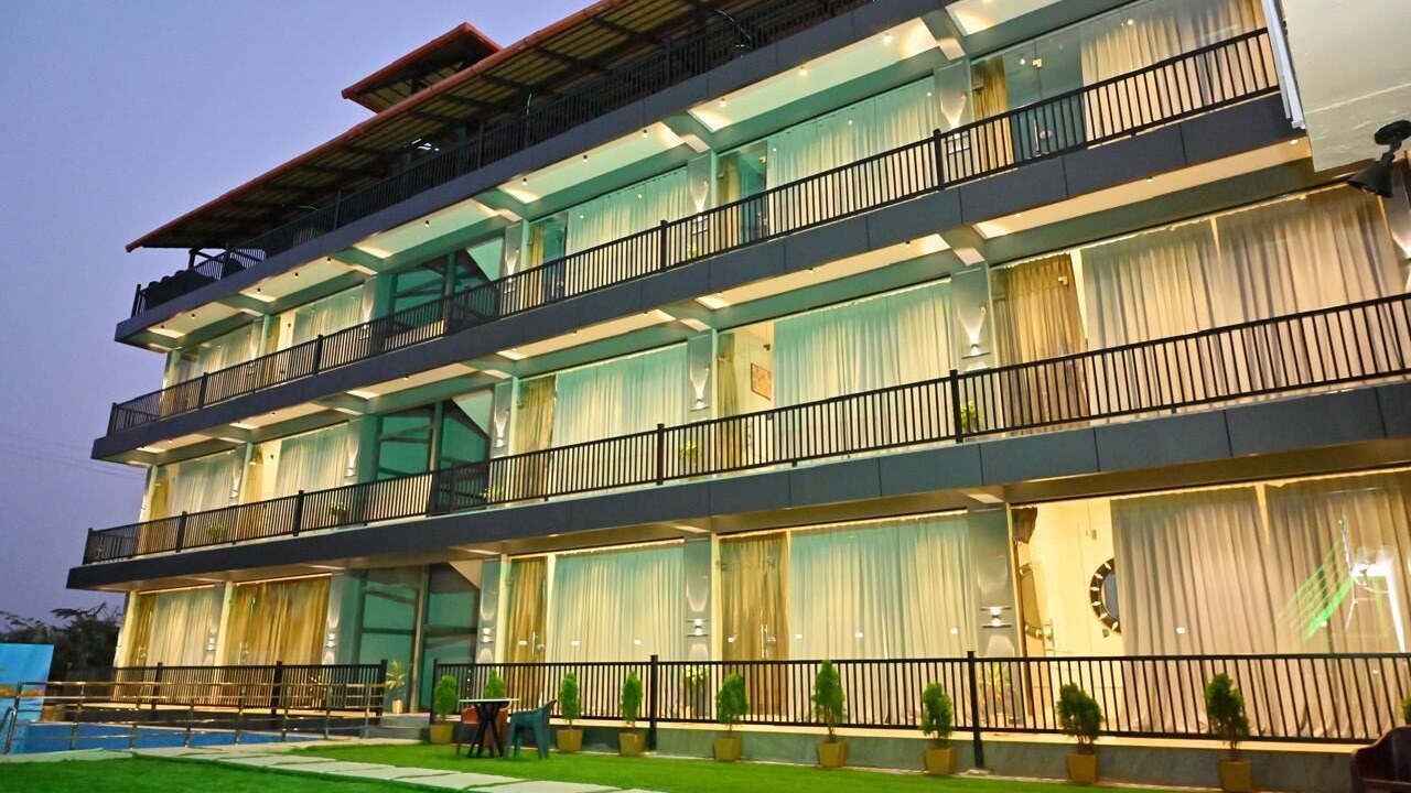 Photo of Outdoor in Murudeshwara