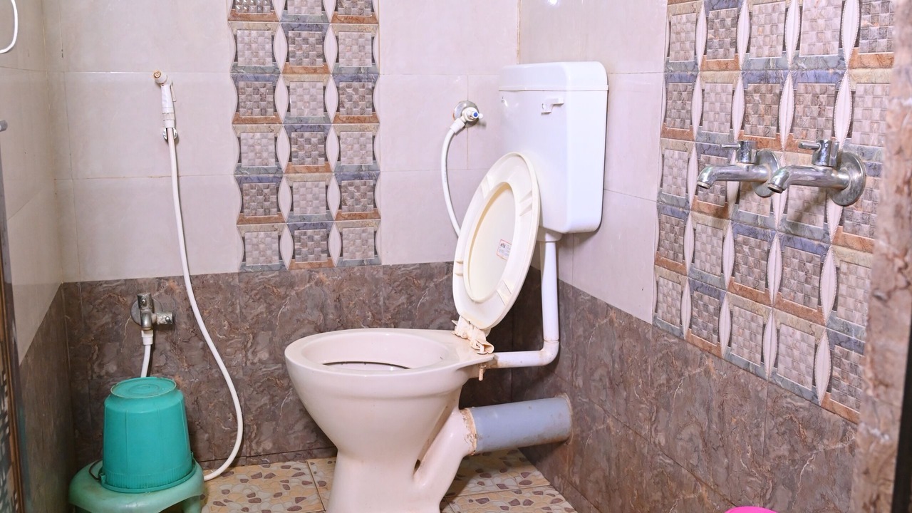 Photo of Bathroom in Murudeshwara