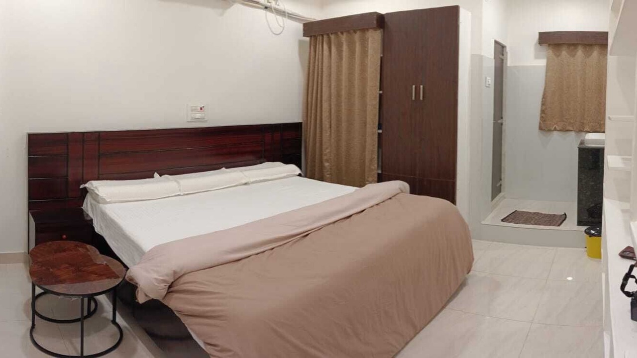 Photo of Bedroom in Avanigadda