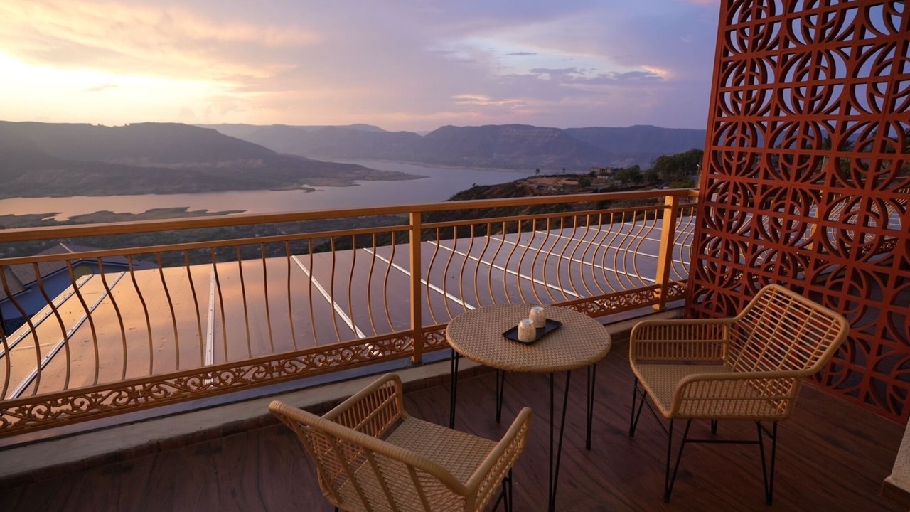 Photo of Bedroom in Panchgani