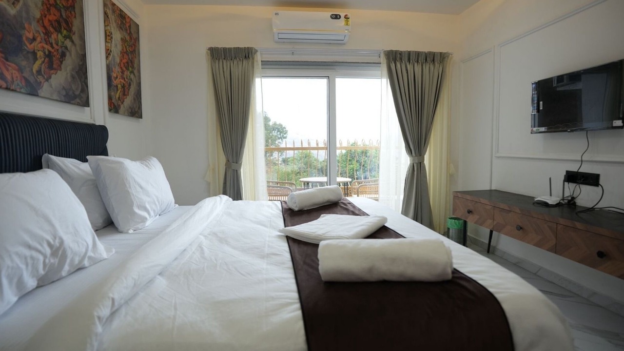 Photo of Bedroom in Panchgani