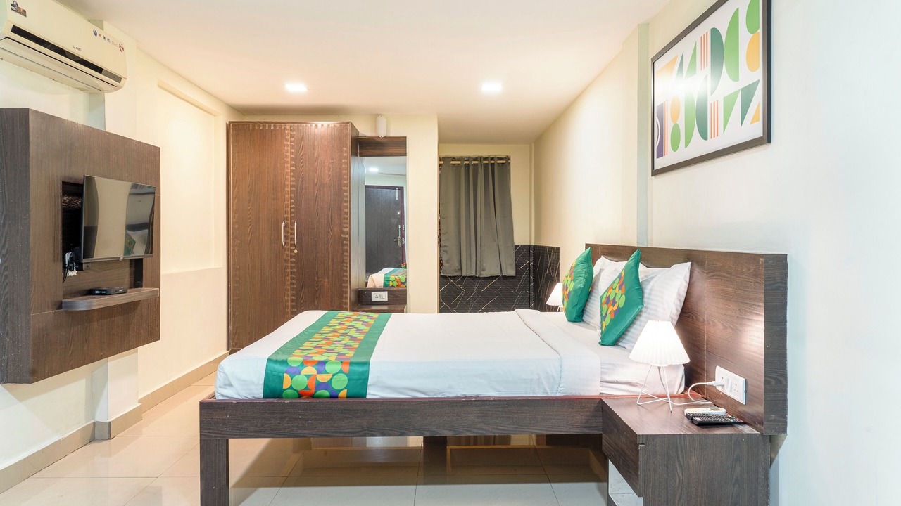 Photo of Bedroom in Basrur