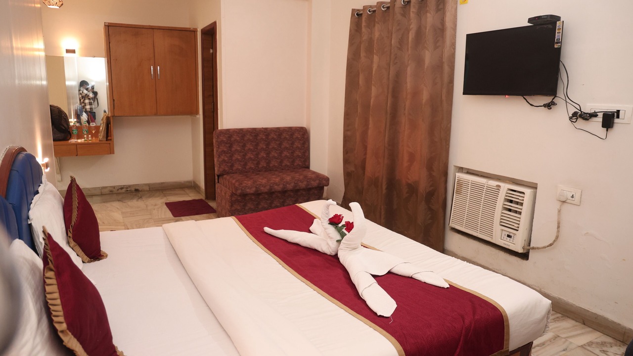 Photo of Bedroom in Amarnath