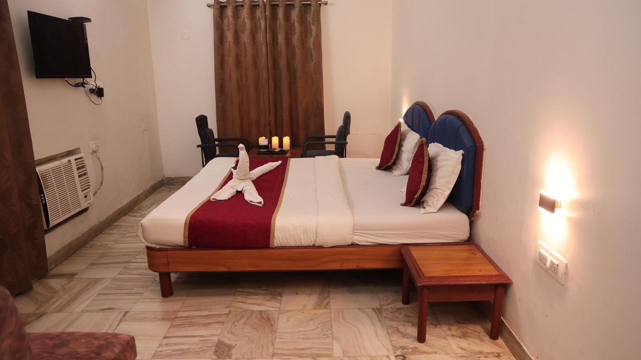 Photo of Bedroom in Amarnath