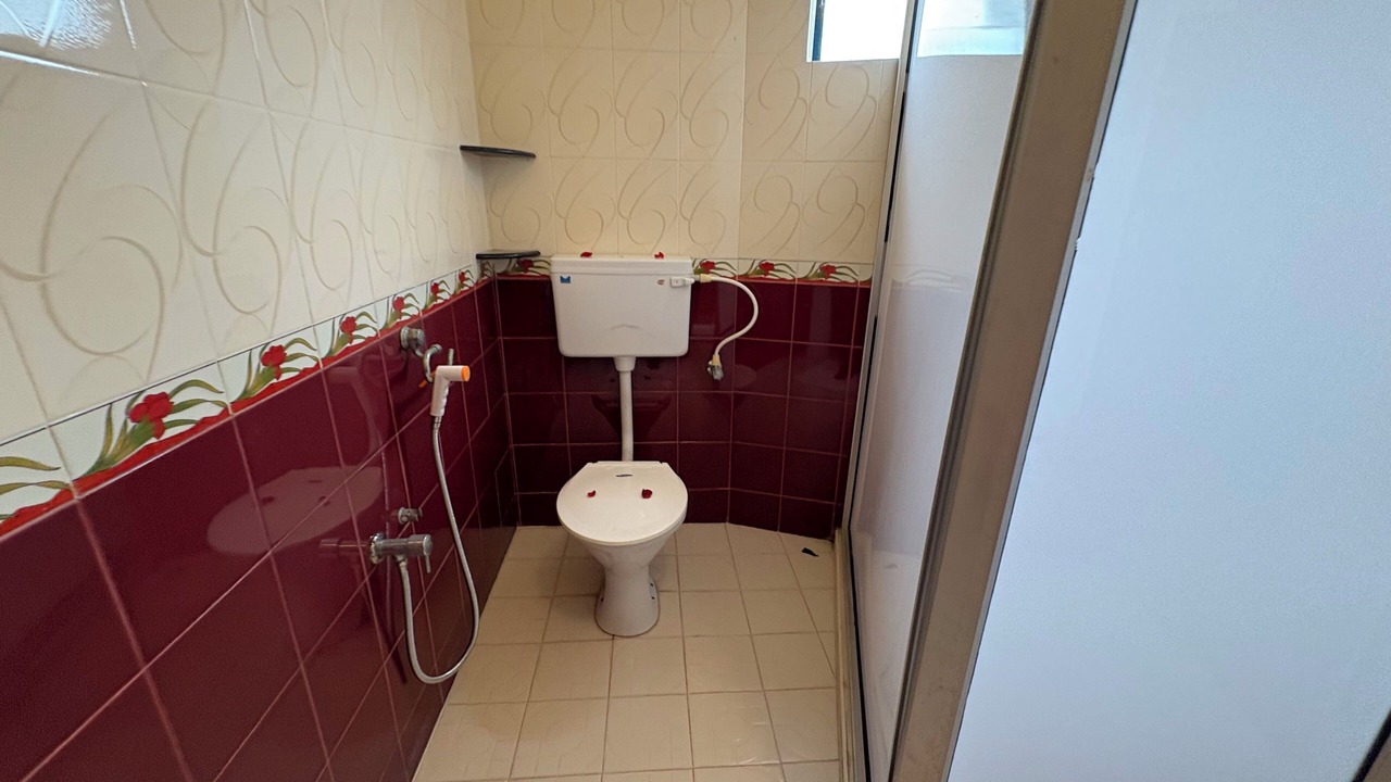 Photo of Bathroom in Vypin