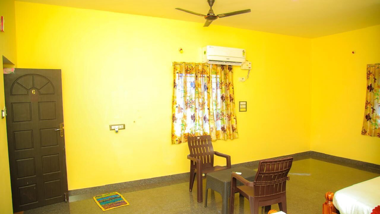 Photo of Bedroom in Usilampatti
