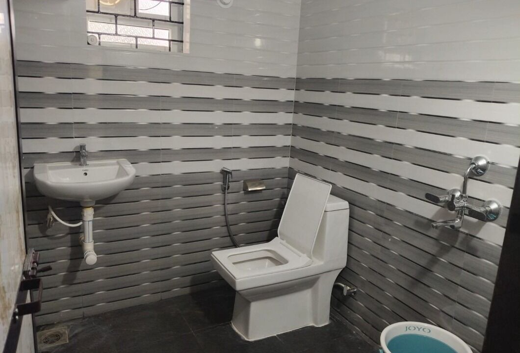 Photo of Bathroom in Chaudi