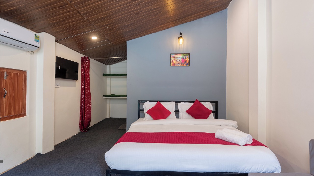Photo of Bedroom in Taliyal Gaon