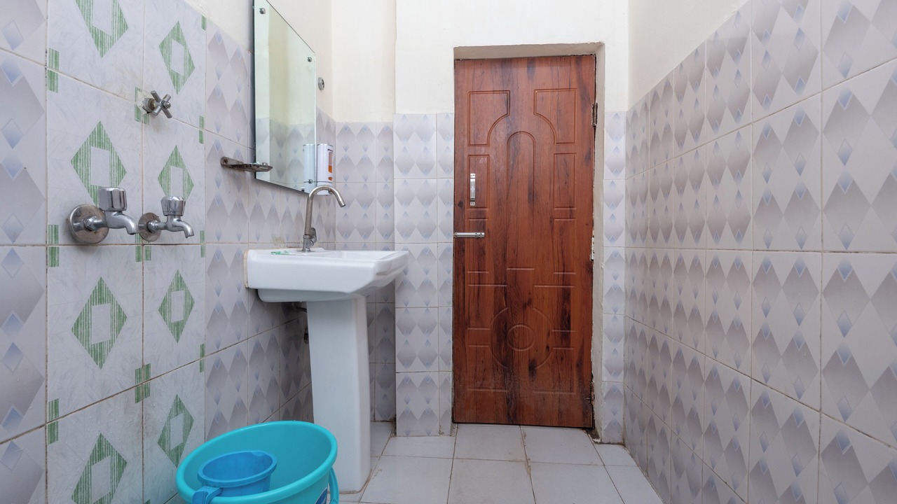 Photo of Bathroom in Taliyal Gaon
