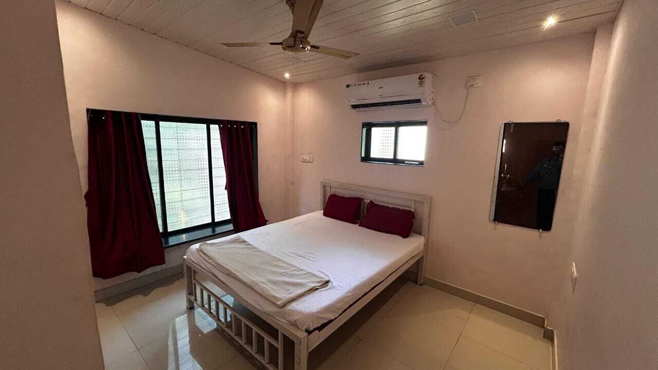 Photo of Bedroom in Revadanda